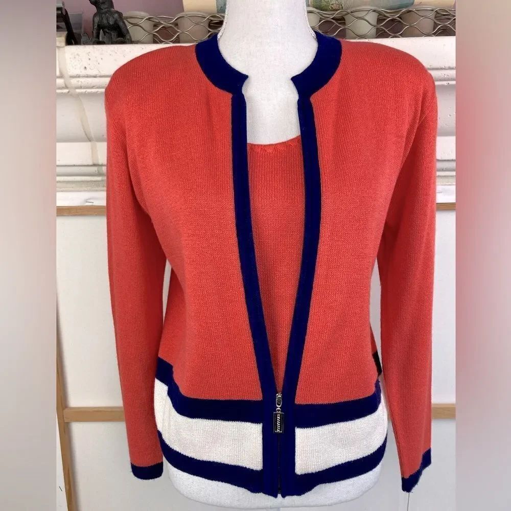 Dylani VTG high end twin set w/ zipped jacket & scalloped sleeveless shell mint